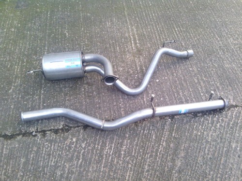 Exhaust centre box - centre,